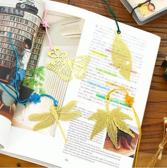 Gold brass hollow metal bookmark with leaf and butterfly style options for books and stationery