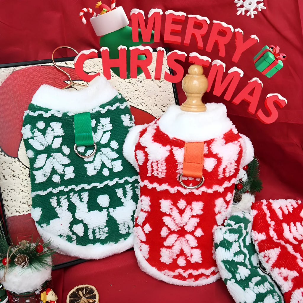 Christmas plush pet hoodie in green with traction rope buckle, sizes XS to XXL for small dogs and cats.