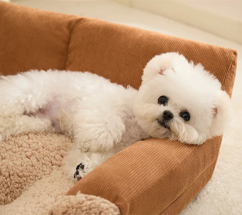 Four-season indoor dog kennel with warm cushion in three sizes for small to medium pets