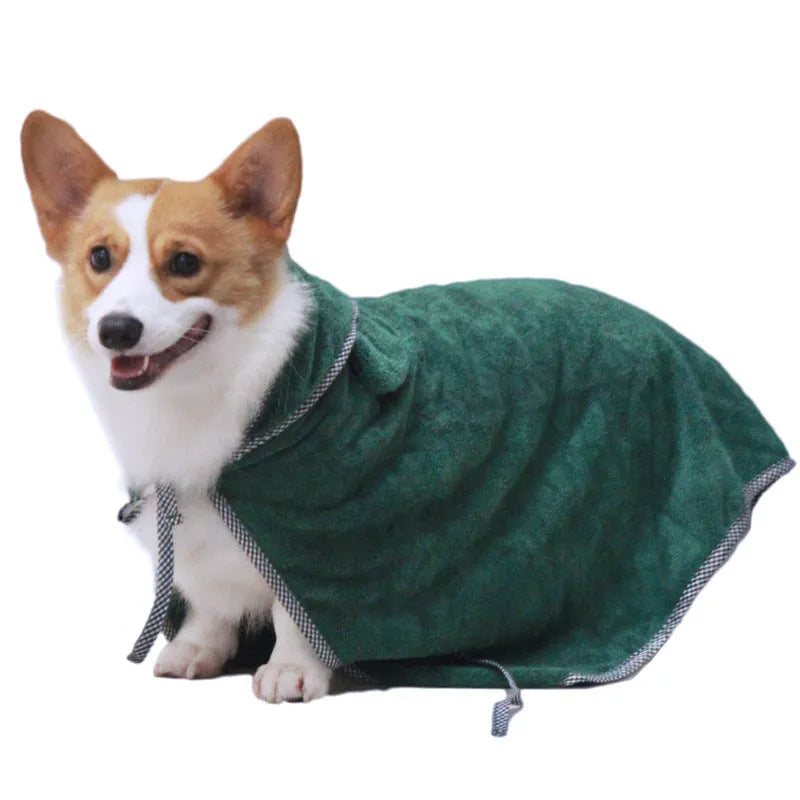 Ultra fine fibre pet towel for dogs and cats in grey and green, shown in small, medium, and large sizes.