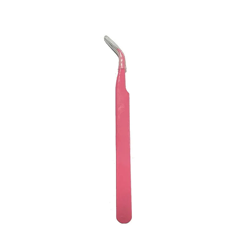 DIY false eyelashes extension suit showing individual cluster segments and eyelash tweezers