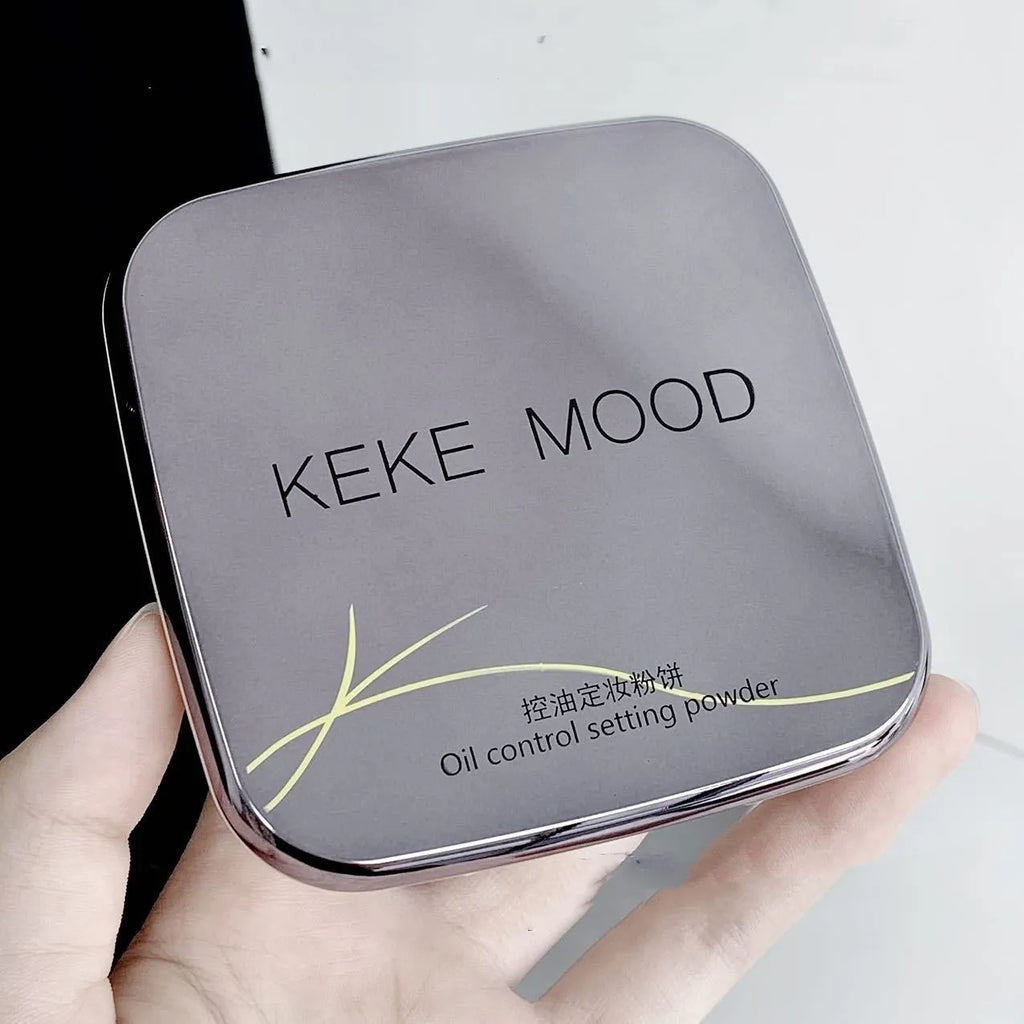 A large compact of 15g oil control pressed face powder in a natural matte finish.
