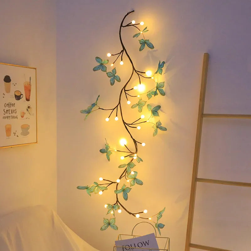 USB-powered LED butterfly tree rattan lamp with flexible branches and colour-changing lights