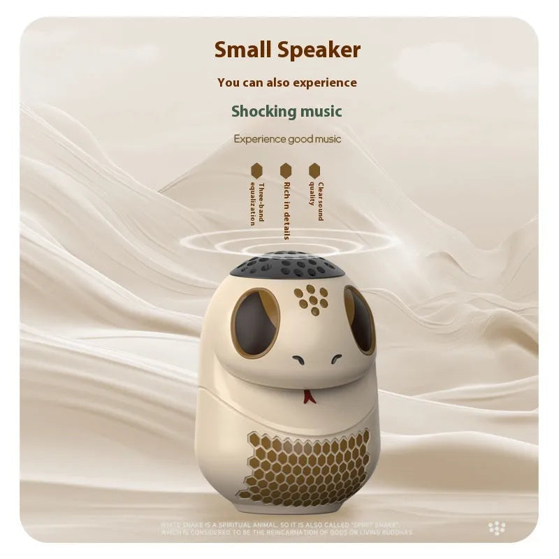 TK900 white cartoon Bluetooth speaker with USB port and waterproof construction