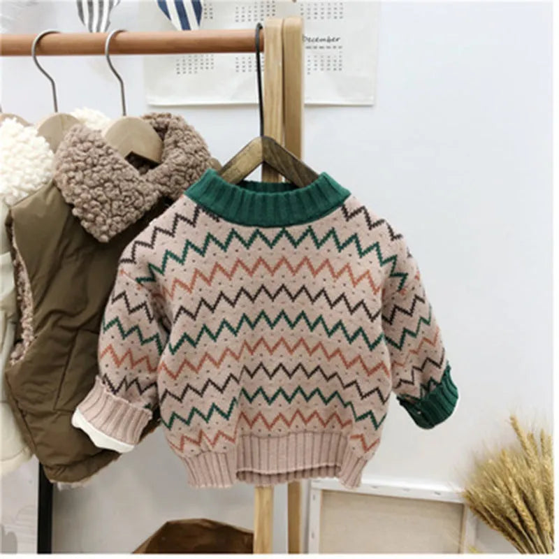 Korean ordinary wool long sleeve sweater in brown colour showing fashion knitwear details
