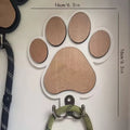 Wooden wall hook with paw print design in black or white for household organisation