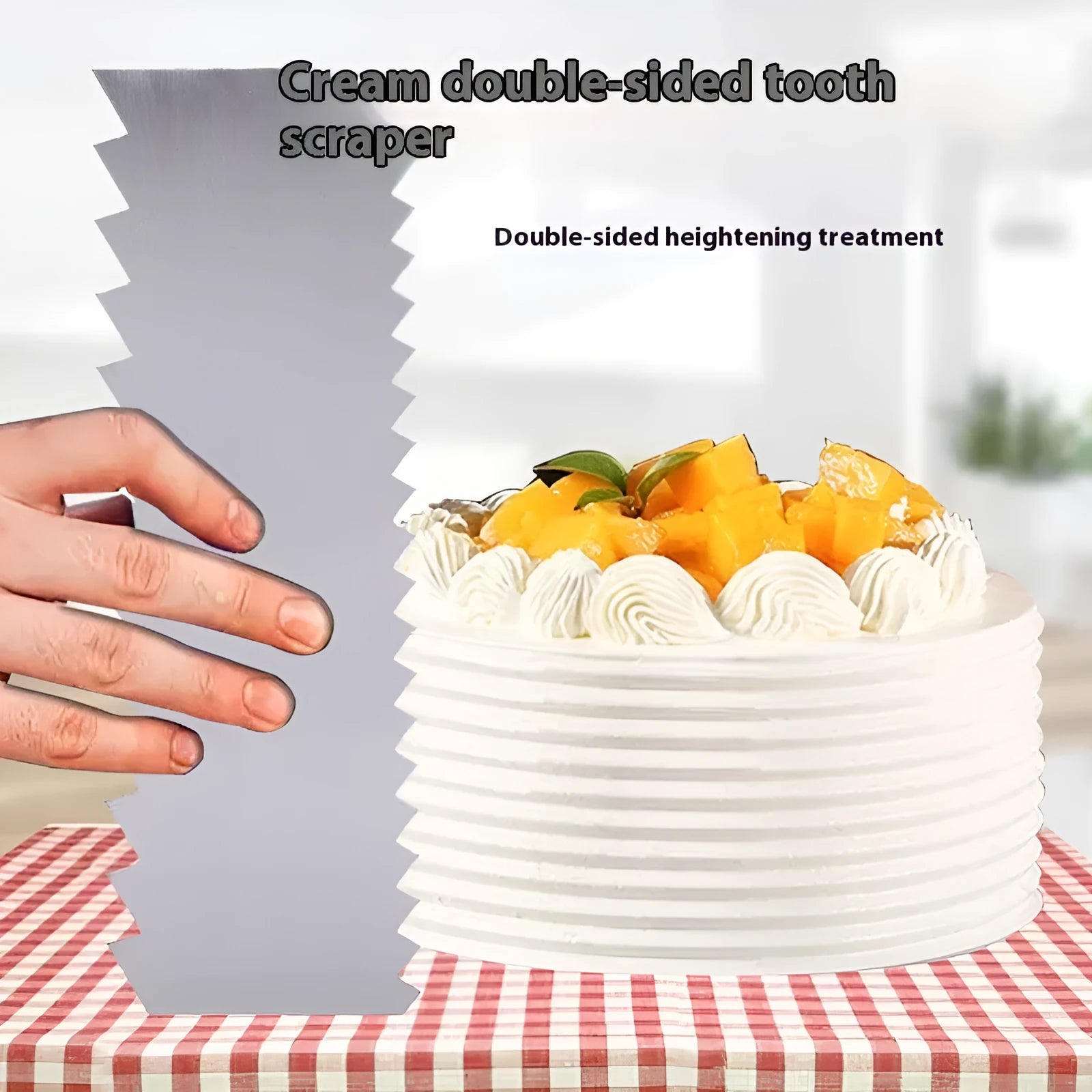 Stainless steel cream scraper with polygon patterned edge for cake decorating