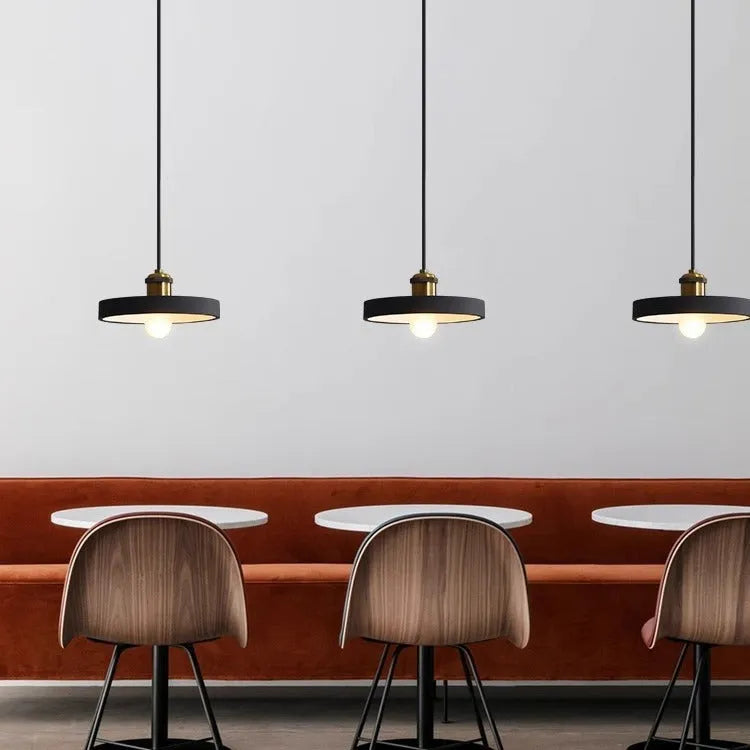 Simple iron chandelier droplight in Nordic style for dining table, bar, bedroom, and bedside