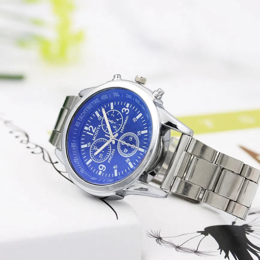 Blu-ray Gift Steel Band Watch with 4cm plastic dial and alloy strap in black colour