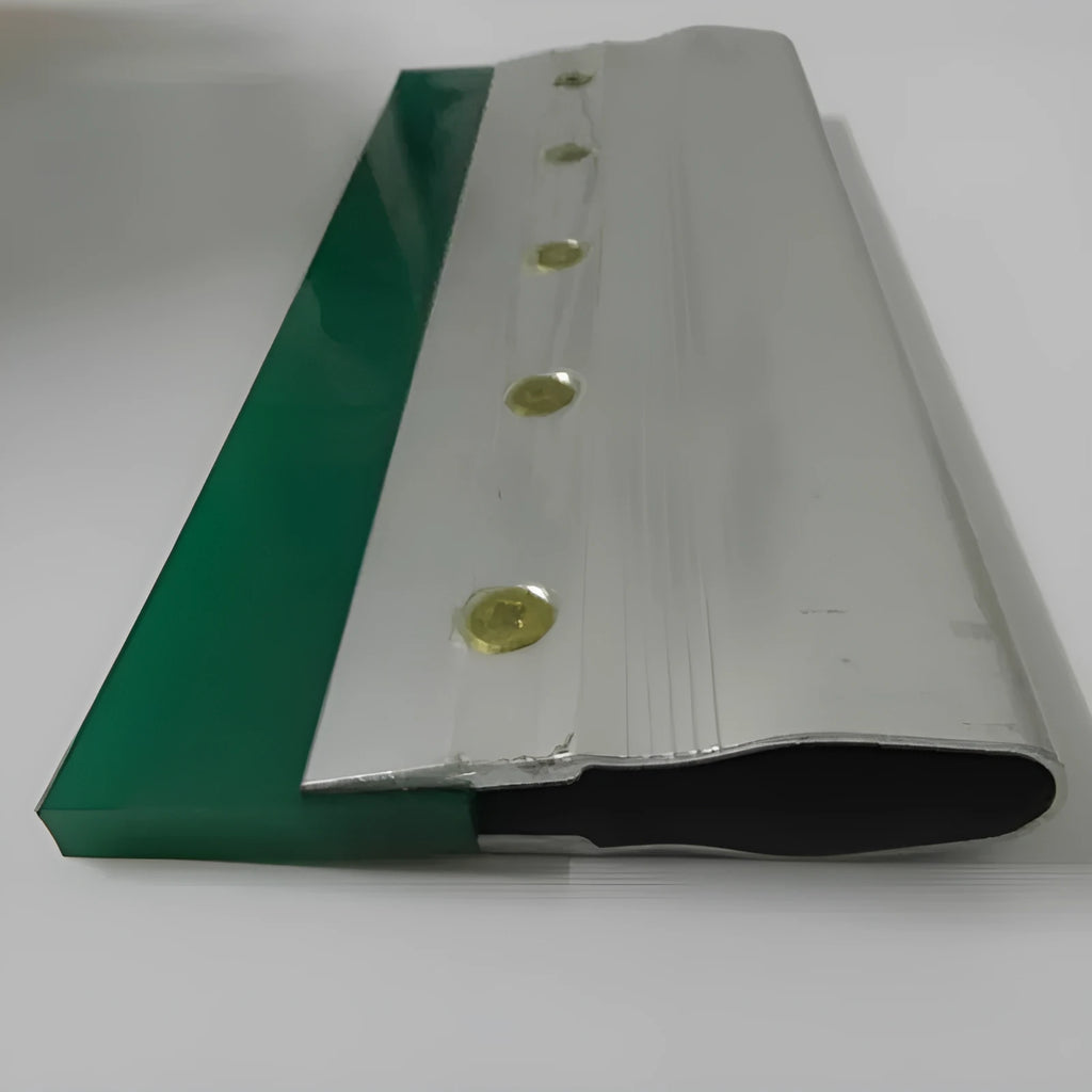 Green aluminum alloy hand scraper with 50cm handle and 10cm wide metal squeegee blade