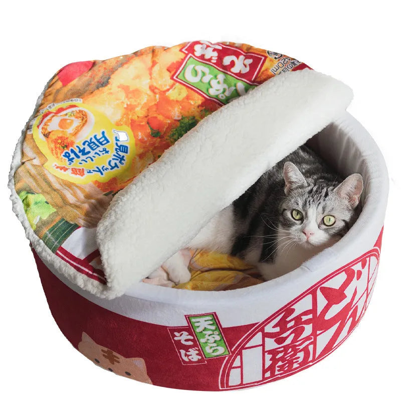 Instant noodles plush cat nest in red ramen colour, 50cm diameter semi-closed cloth pet bed