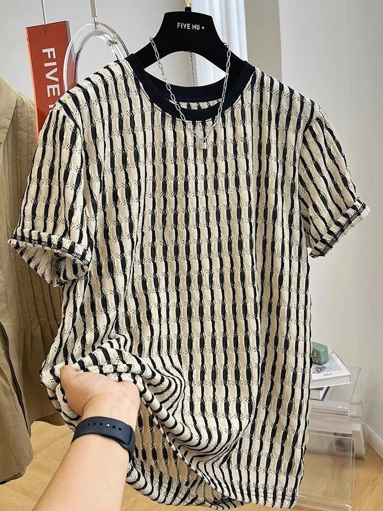 Black striped men's casual shirt with short sleeves and loose fit