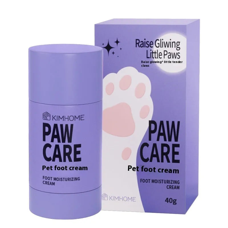 40g tub of pet foot cream with Brazil palm wax for cat and dog paw lubrication
