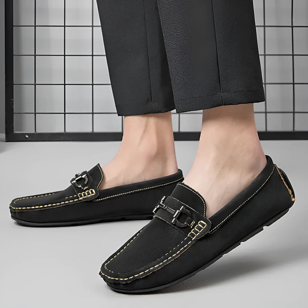 Men's casual loafers in beige with round toe design and rubber sole