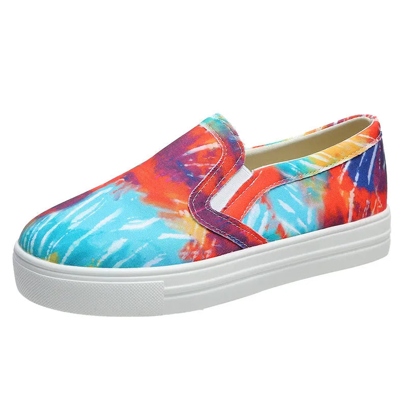 Women's low-top casual canvas slip-on shoes with flat rubber sole in multiple colours