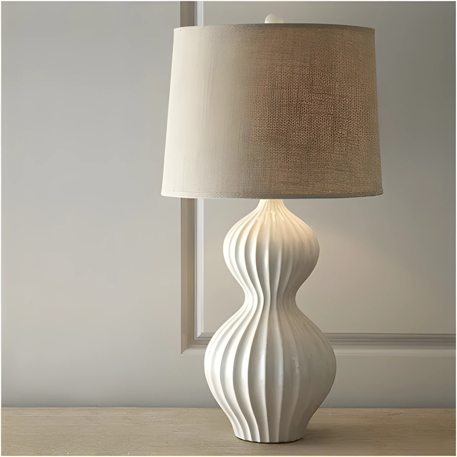 American country style ceramic table lamp with fabric shade measuring 62cm tall