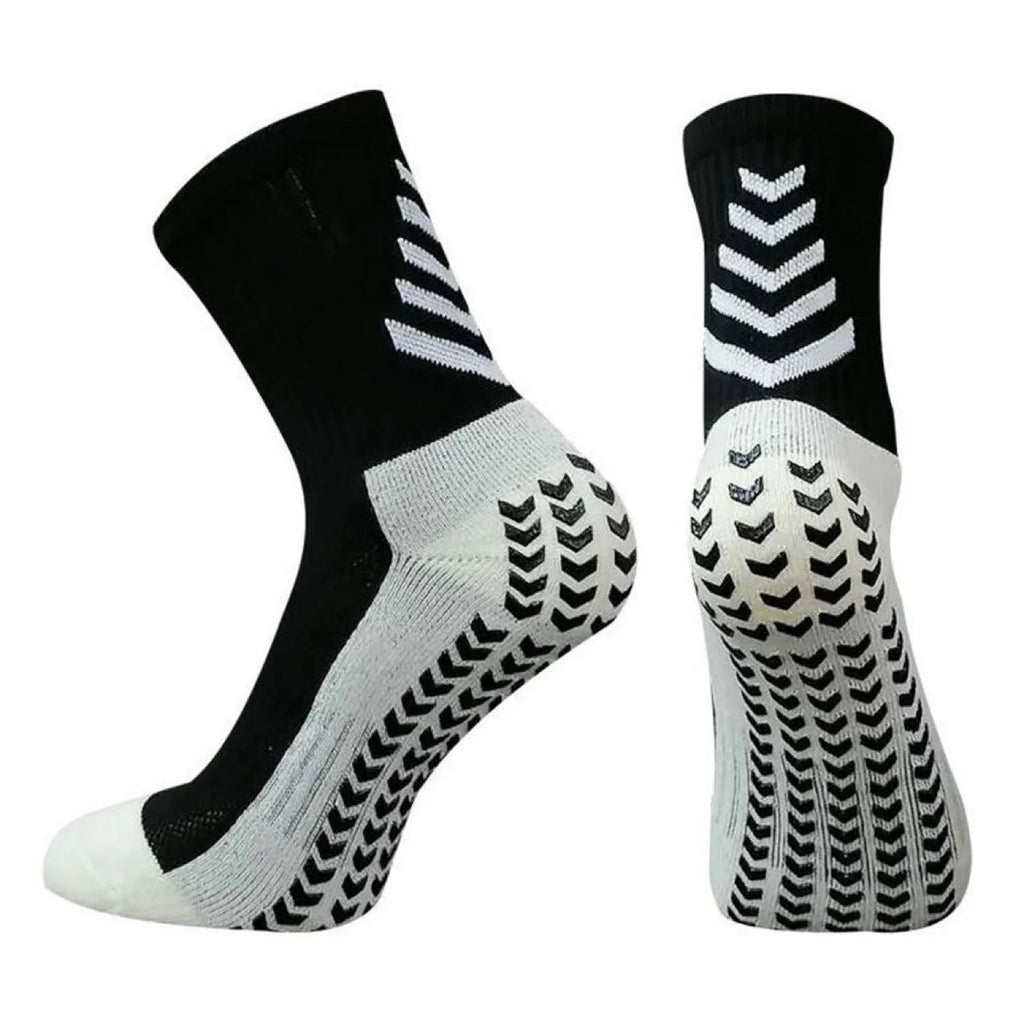Men's geometric pattern athletic sock in mid-calf length with non-slip silicone grip detail