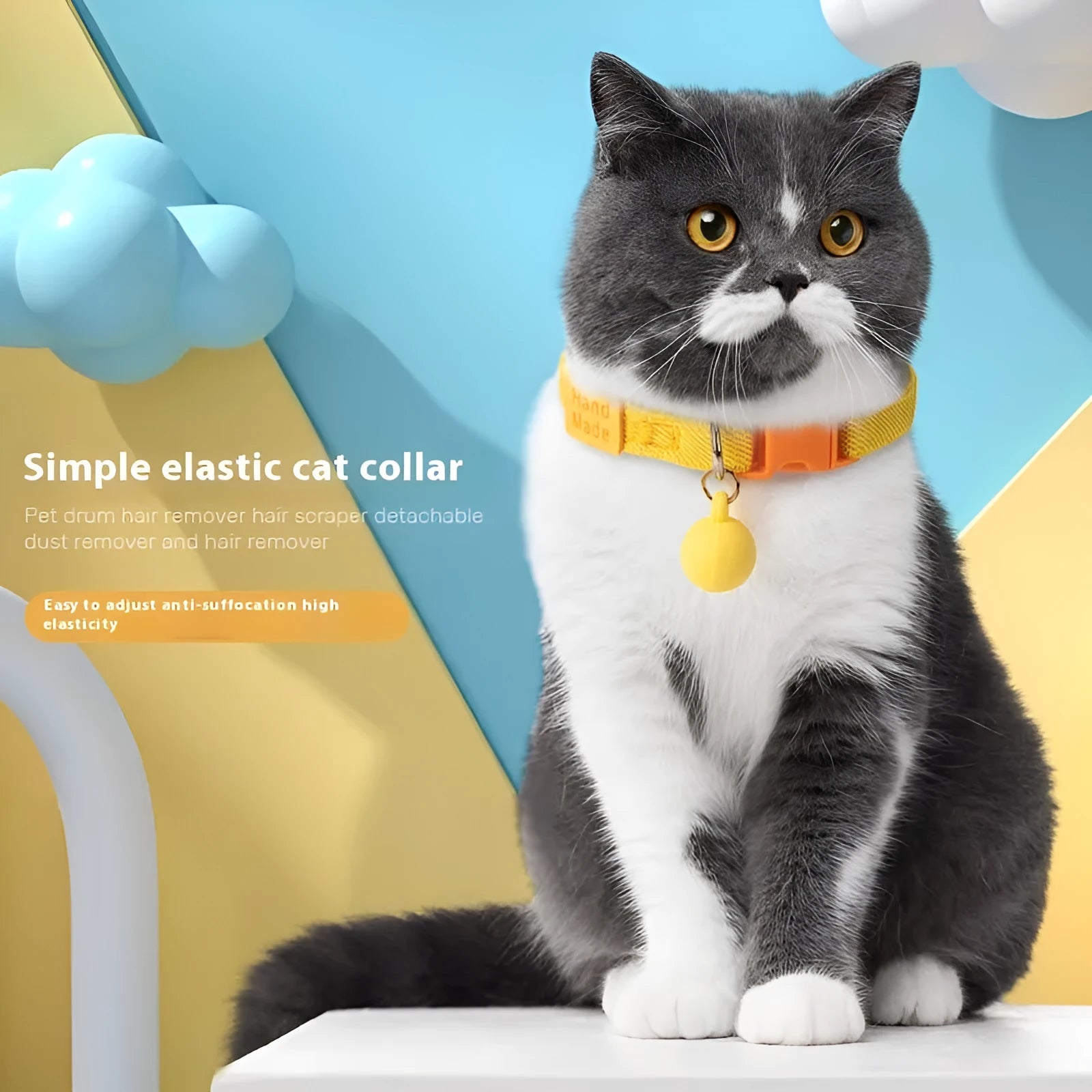 A monochrome elastic pet collar for small dogs in a choice of seven colours, adjustable from 22 to 32 cm.