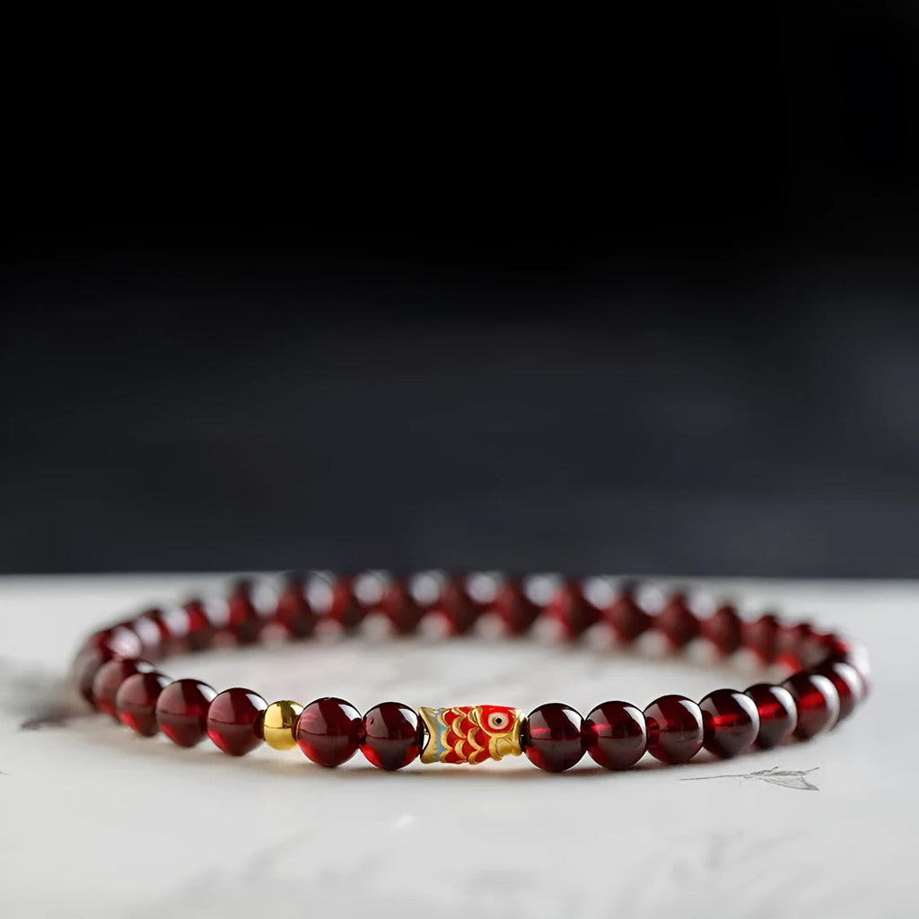 Retro wine red glass bead bracelet for women in new Chinese style design
