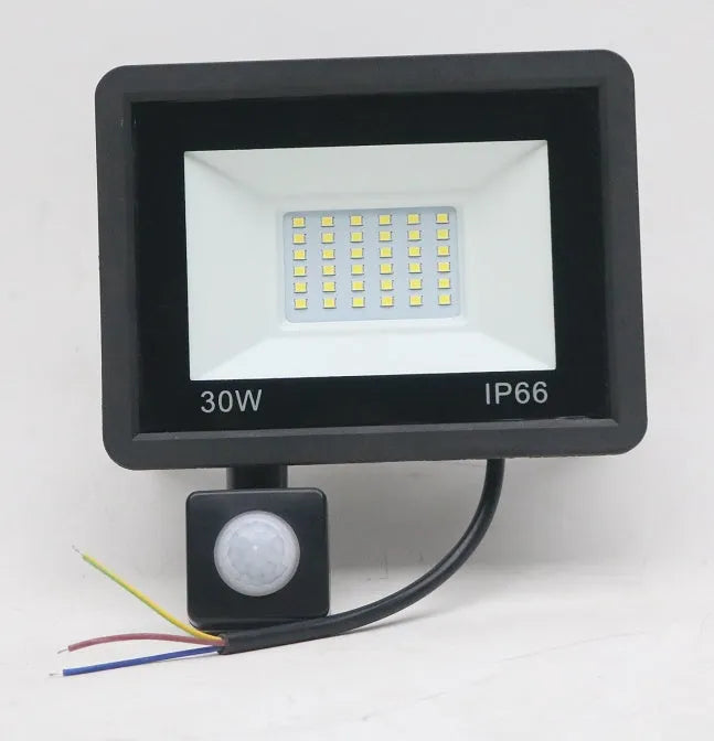LED flood light with black high strength aluminium shell and 5mm glass cover, IP65 waterproof, 120° beam angle, 10W to 200W.