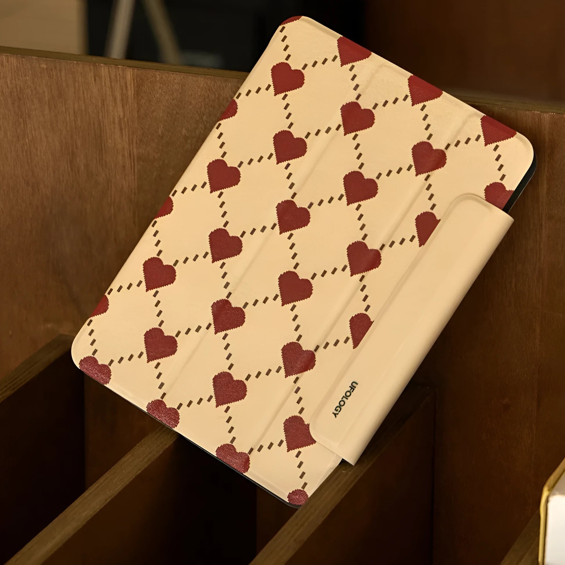 Double-sided magnetic suction flat plate shell case for 10.9-inch iPad Air tablet.