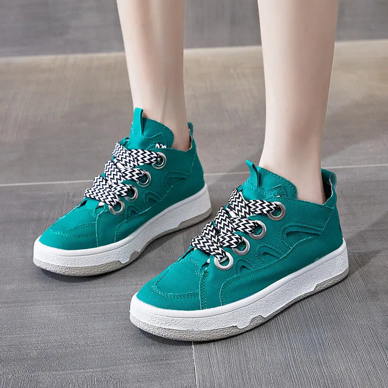 Women's canvas shoes in green, beige, or pink with platform rubber sole and front tie, sizes 35-40