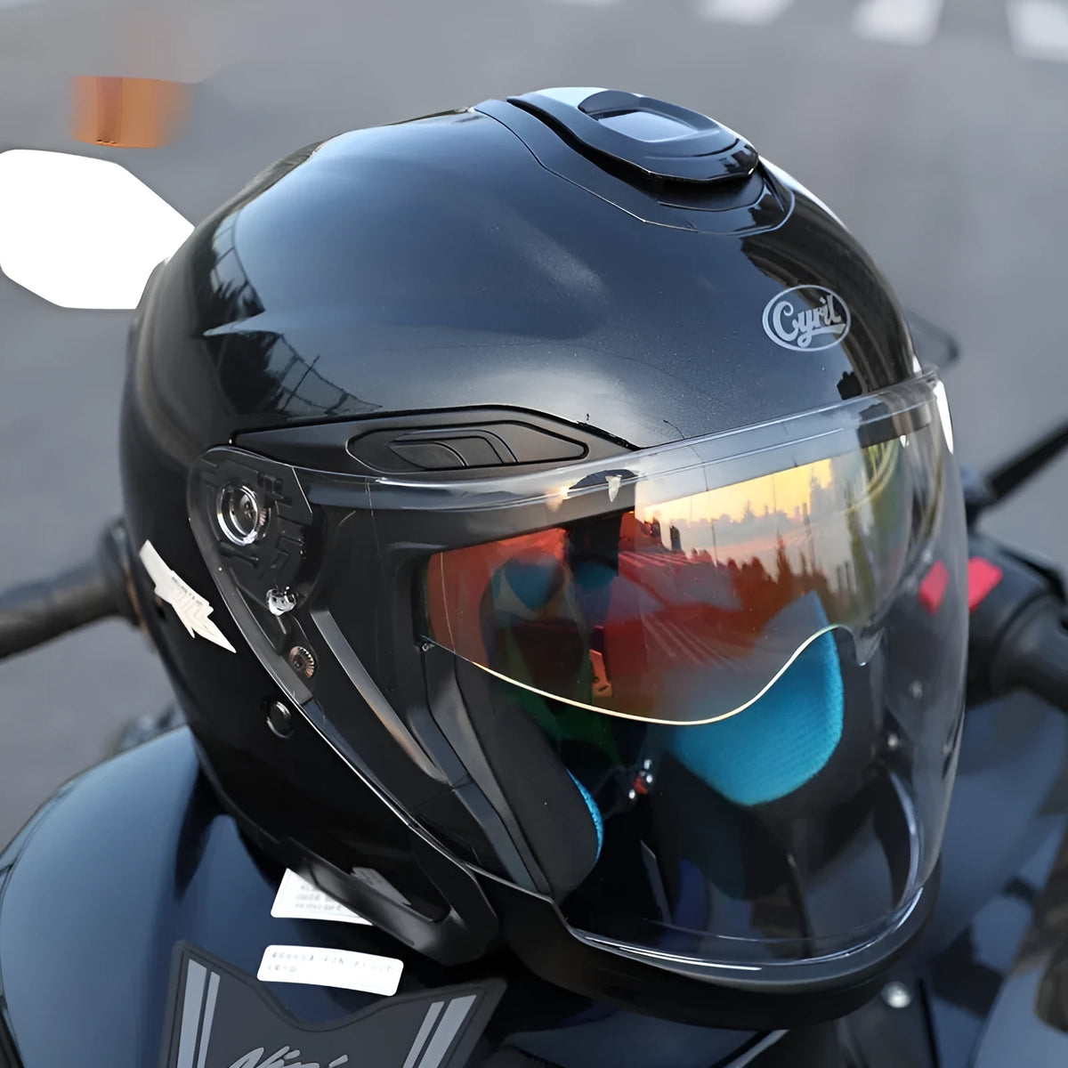 Men's motorcycle half helmet with double visor and ABS shell, sizes M to 3XL, multiple colours