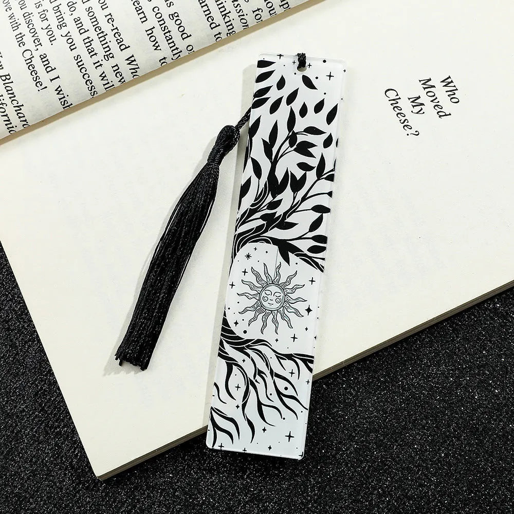 Acrylic tassel bookmark with creative skull pattern for reading decoration, available in ten colour options.