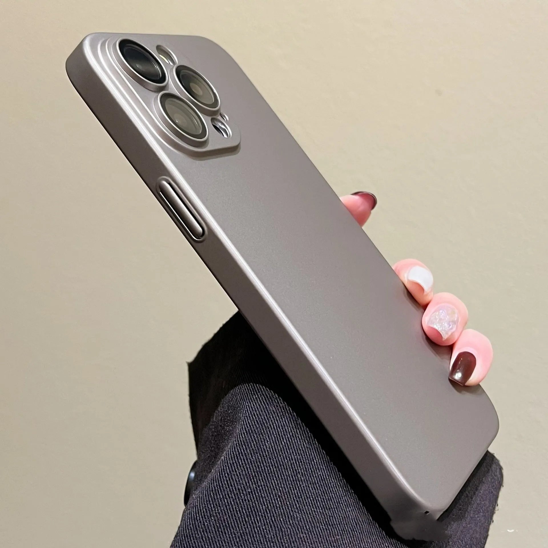 Ultra-thin frosted hard PC phone case for iPhone models 11 to 17 Pro Max, glaring gold with Chinese red accent