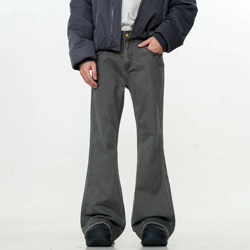Cotton American retro skinny jeans in black colour with straight-leg trousers design