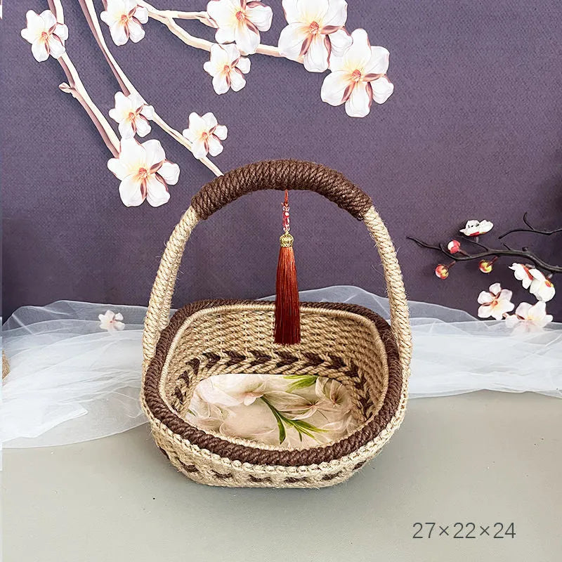 Hand-woven hemp rope straw basket in coffee brown colour, 19cm diameter.