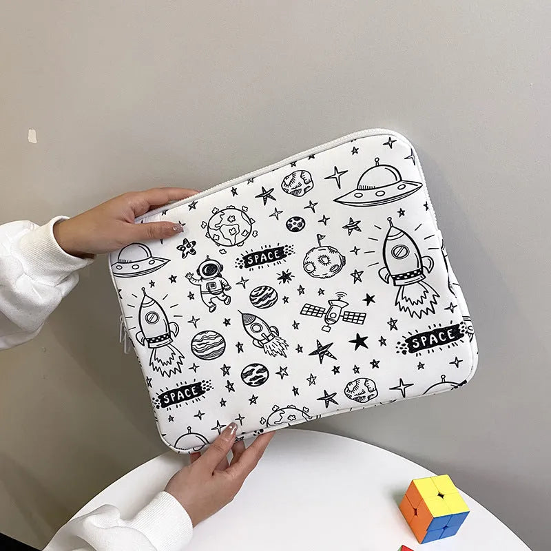 Checkerboard polyester laptop hand file bag in plaid colour, 14 inch size, with hand carry design