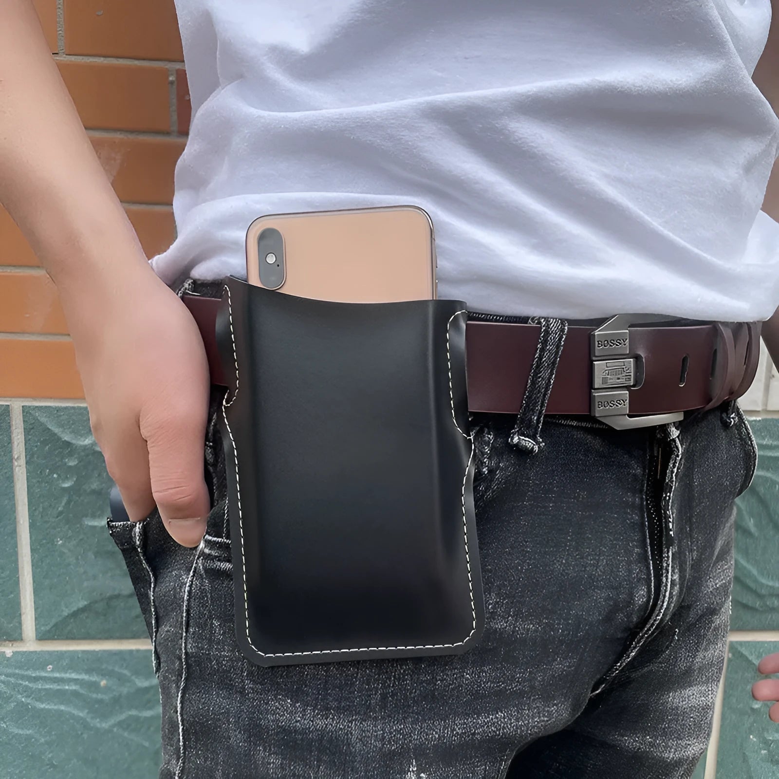 Men's PU square vertical belt waist bag for outdoor mobile phone carry in black colour