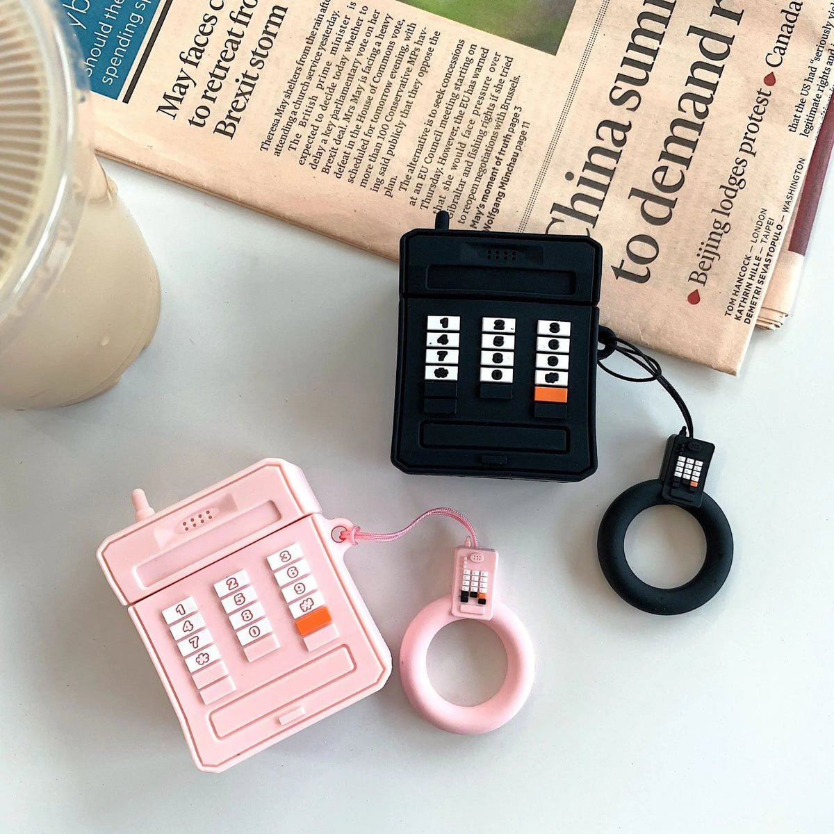 Silicone AirPods case for 1st and 2nd generation in pink or black, anti-knock cartoon cover