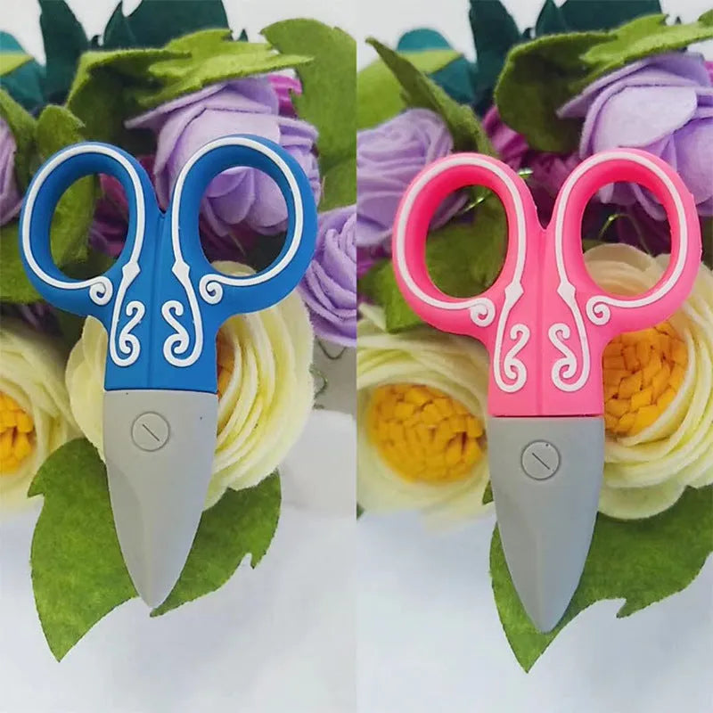 Silicone USB flash drive with protective cover, compact PVC body, available in 2GB to 128GB capacities