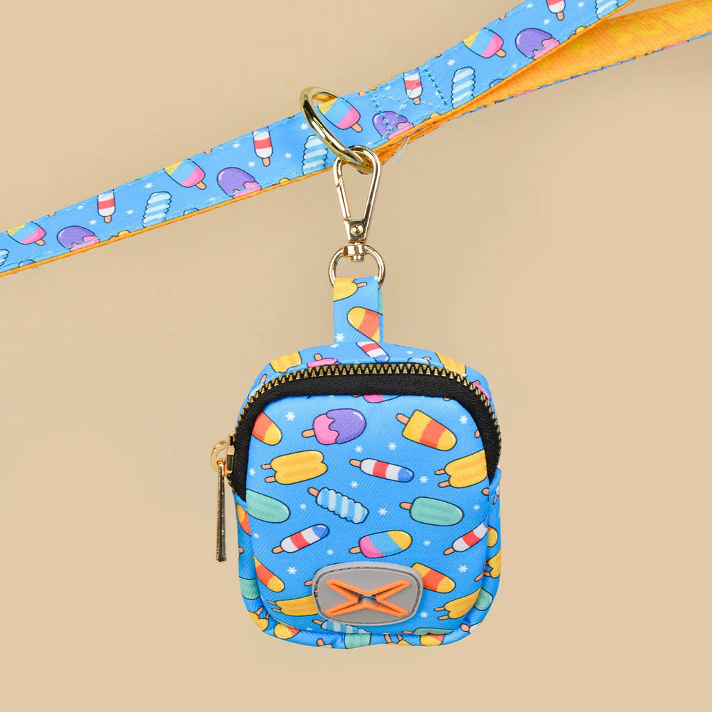 Polyester pet garbage bag dispenser in L size with flat top design in blue ice cream colour