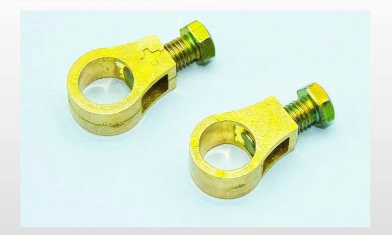 Pure copper 0-type automotive battery terminal clamp for secure cable connections.