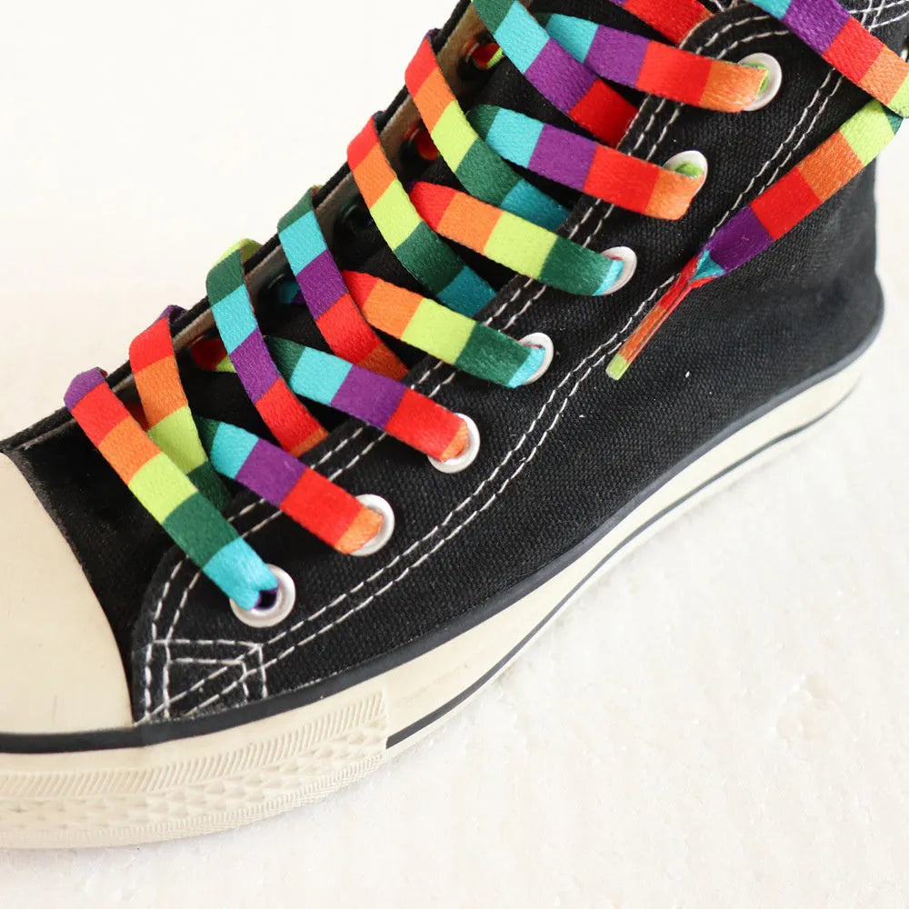 Rainbow oblate shoelace with colour print gradient, 0.8cm width, square rainbow colour, thick woven texture