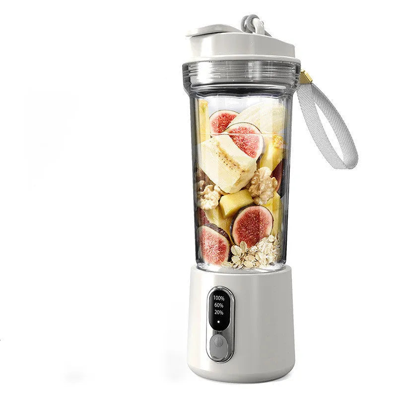 Portable USB rechargeable juicer cup 500ml in black plastic with lid and straw