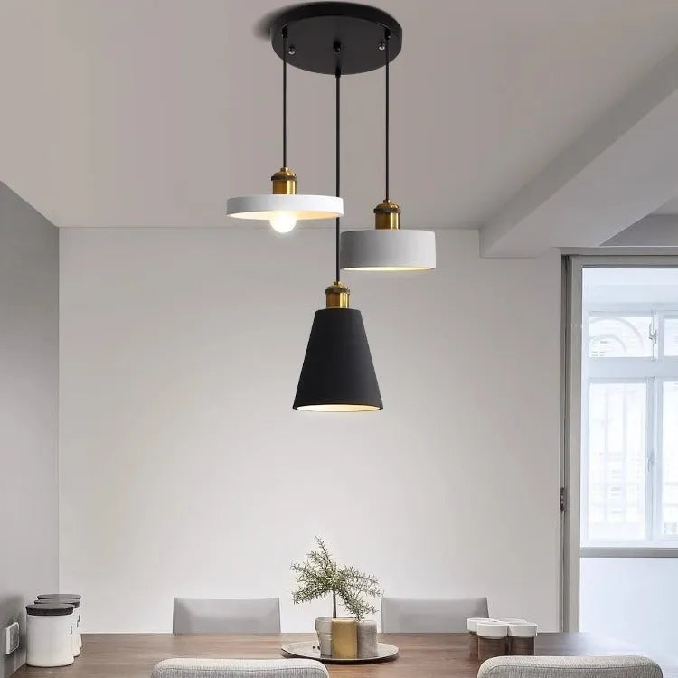 Simple iron chandelier droplight in Nordic style for dining table, bar, bedroom, and bedside