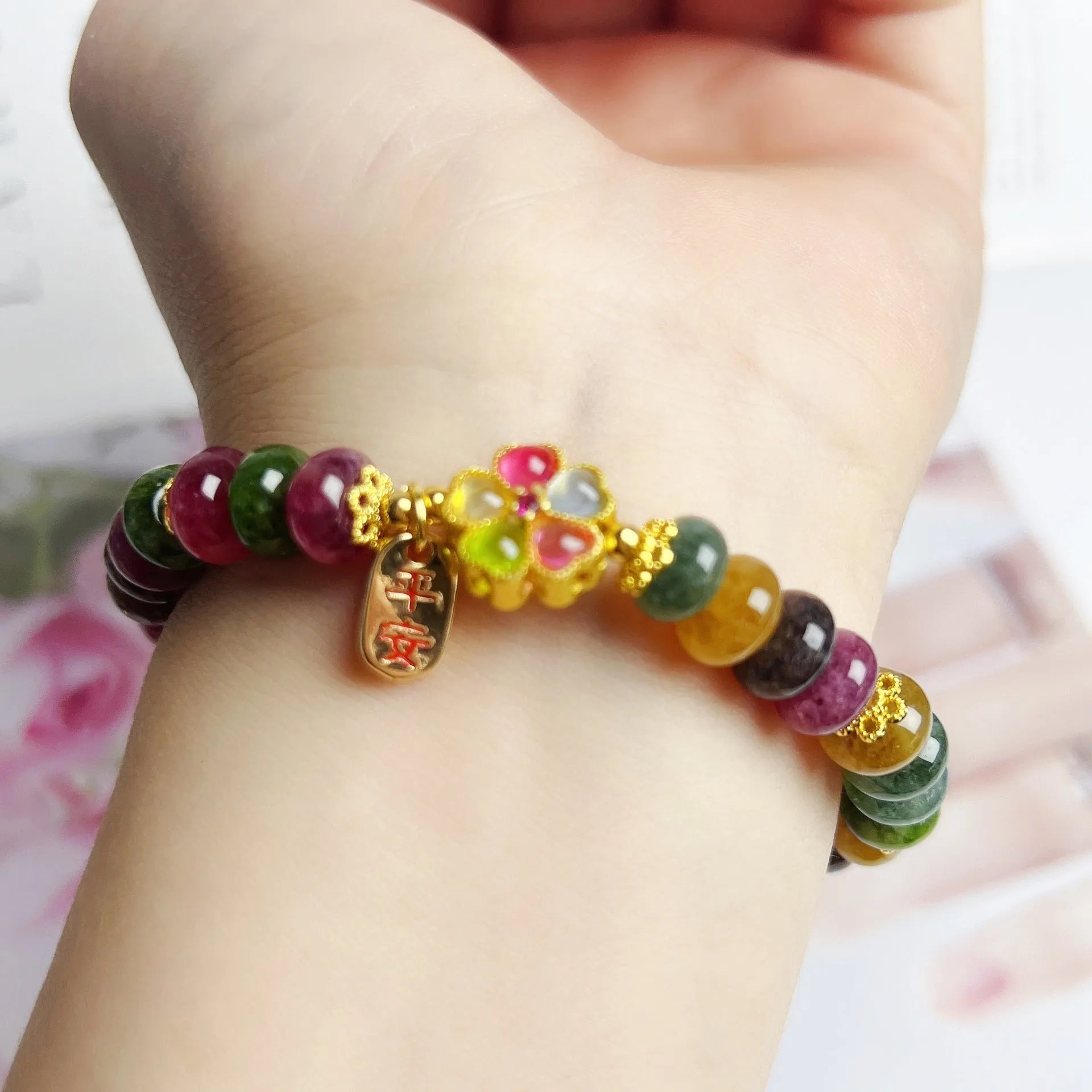 Colourful tourmaline-style artificial crystal abacus bead bracelet for women with manual processing