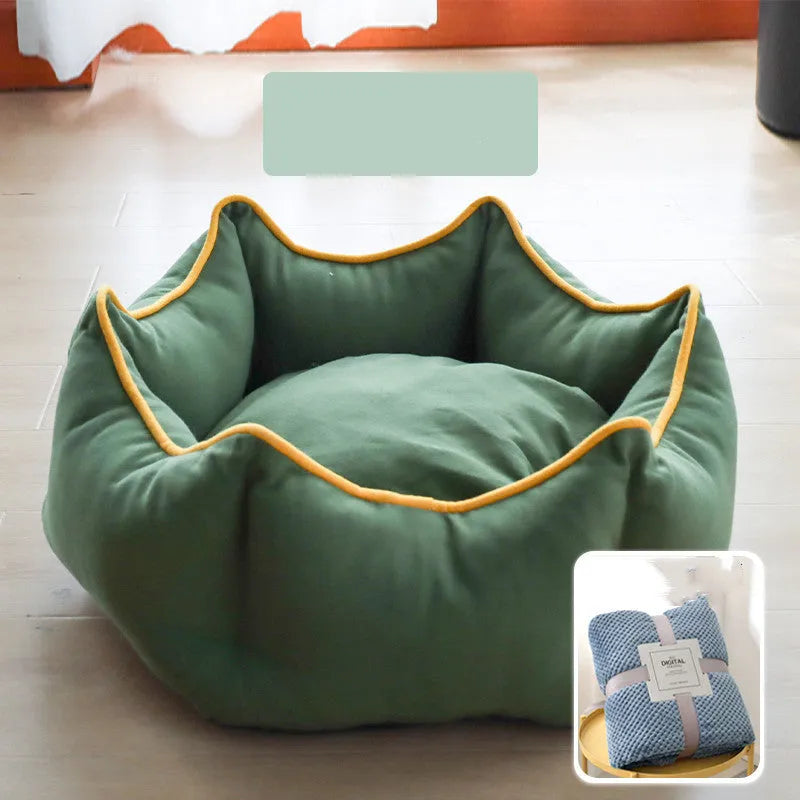Warm princess house cat bed with removable washable cover and free blanket, sizes S and M