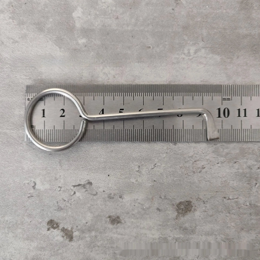 Two-piece portable alloy wrench tool set for household and DIY use