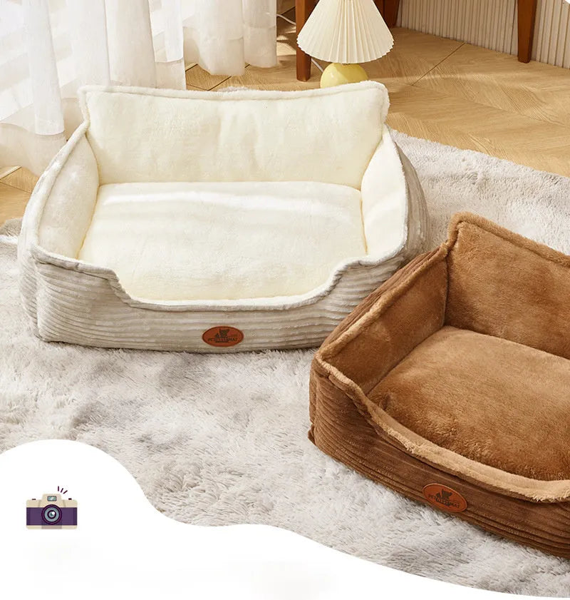 Coffee and white removable washable pet bed for dogs and cats in five sizes from XS to XL.