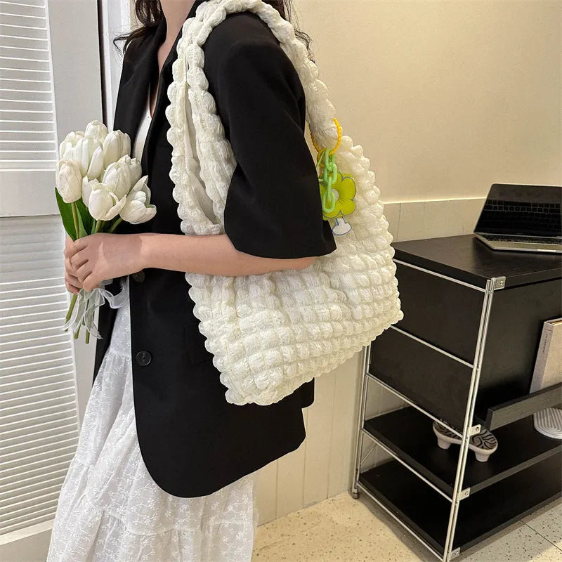 Women's pleated bubble shoulder bag with square vertical shape and detachable pendant accessory