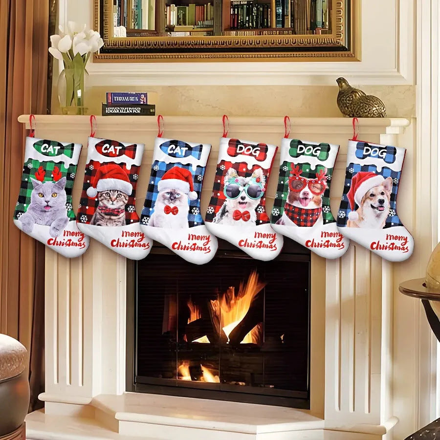 Christmas table runner with printed puppy cat designs in plaid patterns measuring 26x36cm