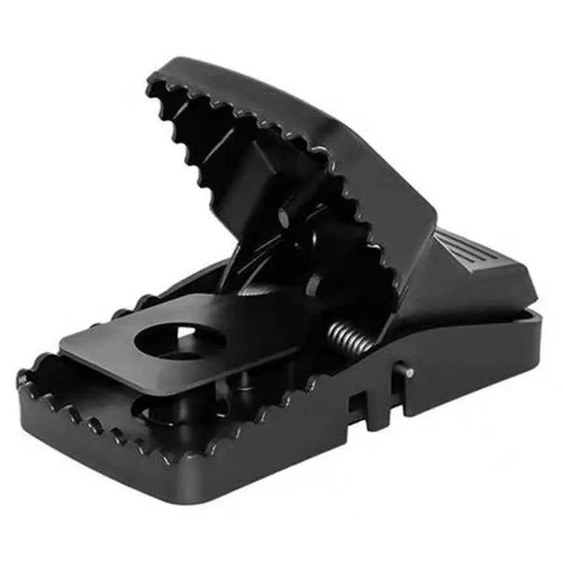 Automatic mouse trap shown in small, medium, and large sizes with metal and plastic colour options.