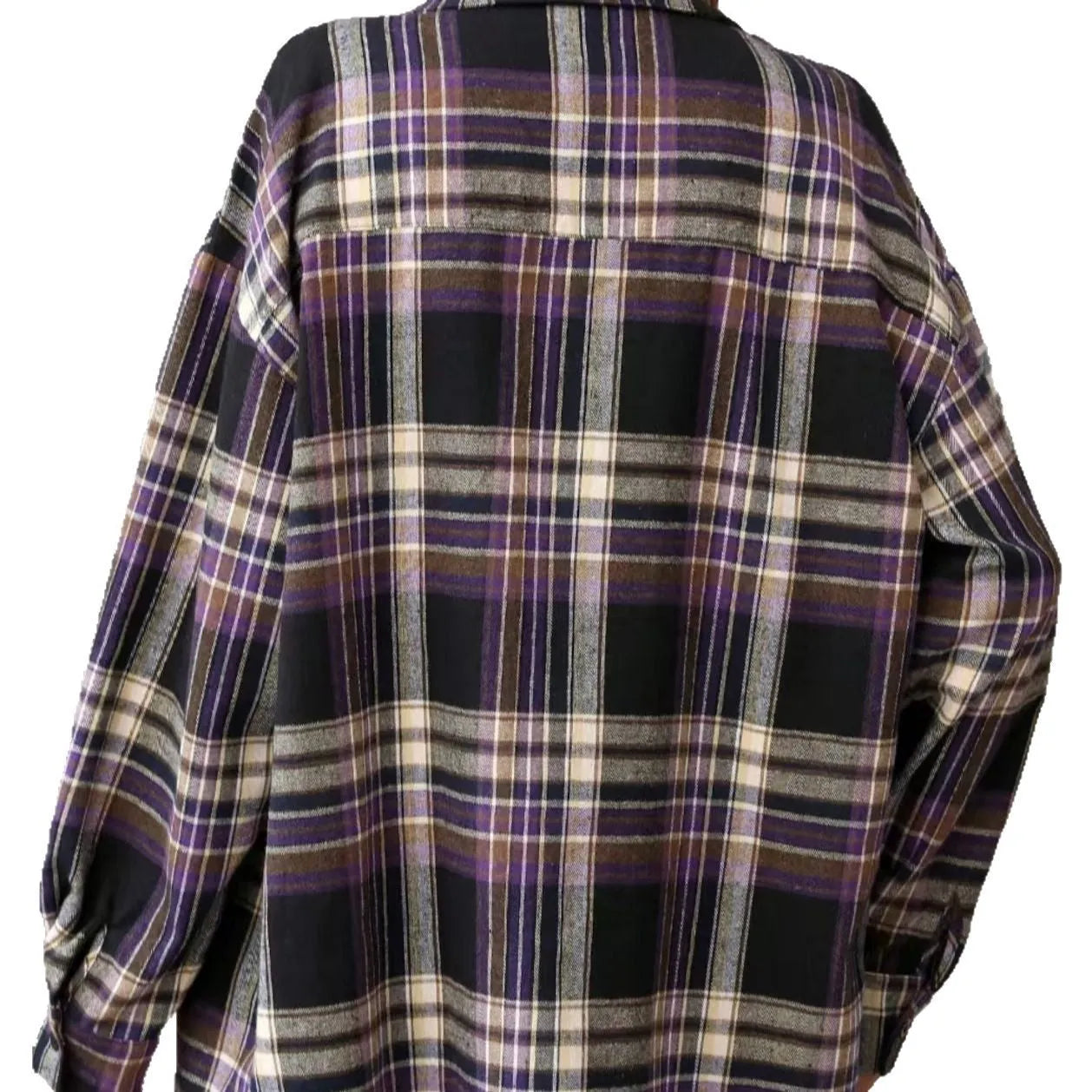Women's casual loose plaid shirt in striped pattern with long sleeves and regular fit