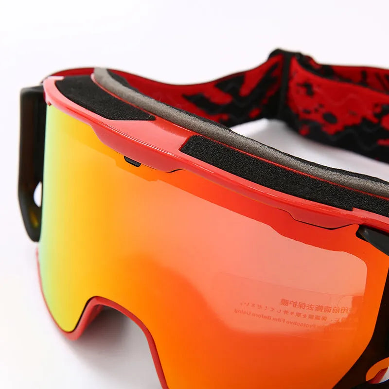 Ski goggles with double-layer anti-fog lens and full real film coating in bright white frame with silver powder film