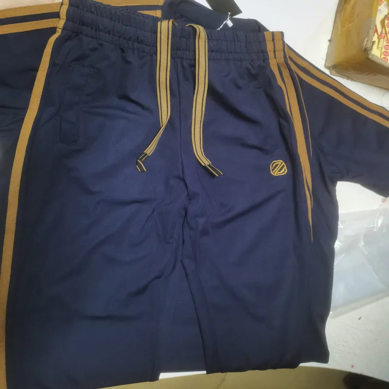 Men's ice silk style short sleeve sports suit in polyester fabric with top and pants